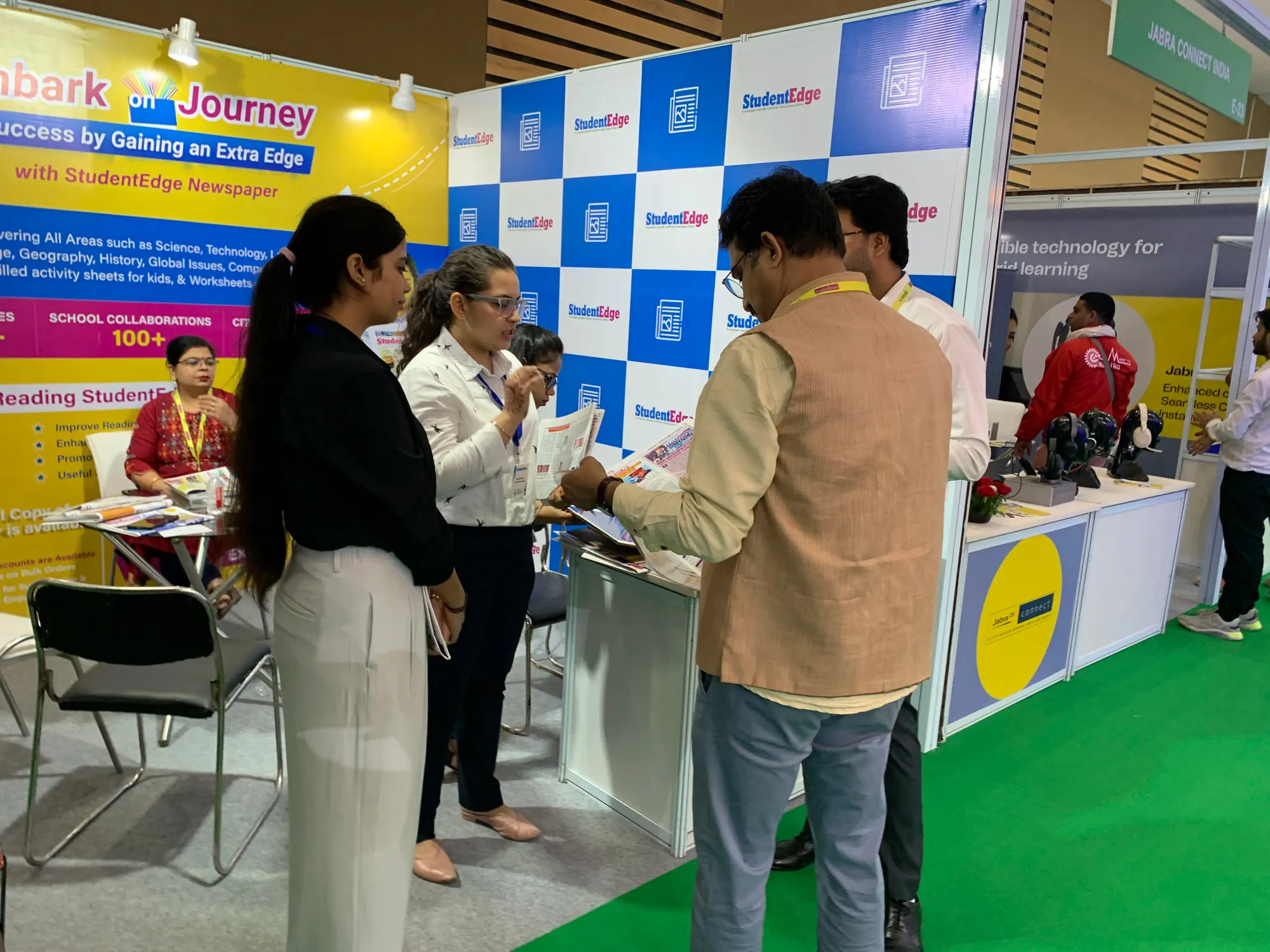 Studentedge Shines at ET Expo: Promoting Reading Habits in School Children